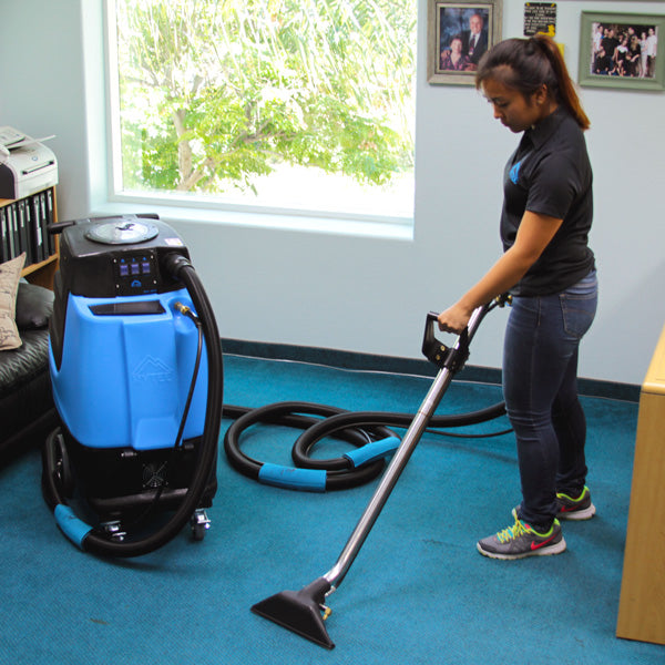 Contractor’s Special™ Heated Carpet Extractor